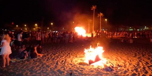  Torrevieja - nacht van San Juan op de stranden van Torrevieja